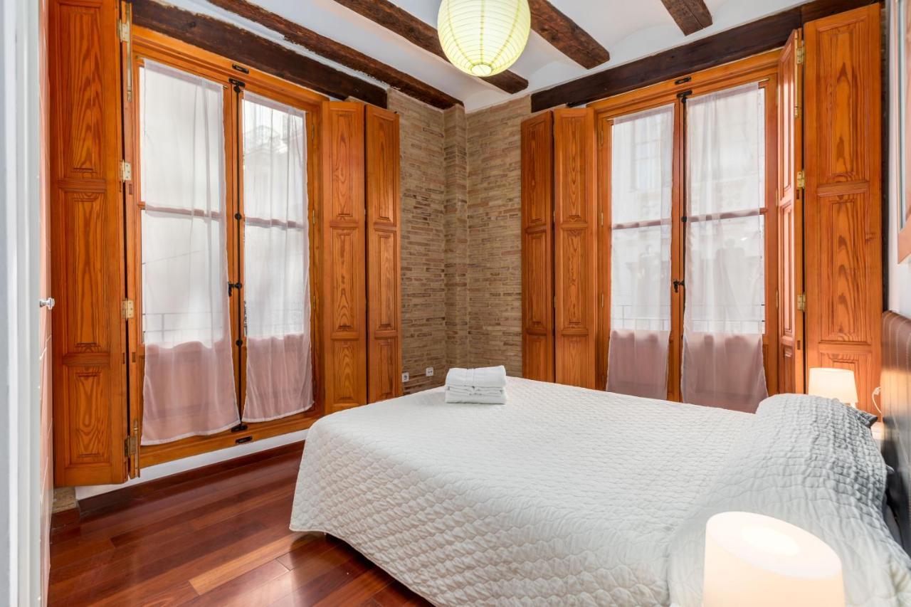 Travel Habitat Plaza De La Virgen Apartment Valencia Ngoại thất bức ảnh